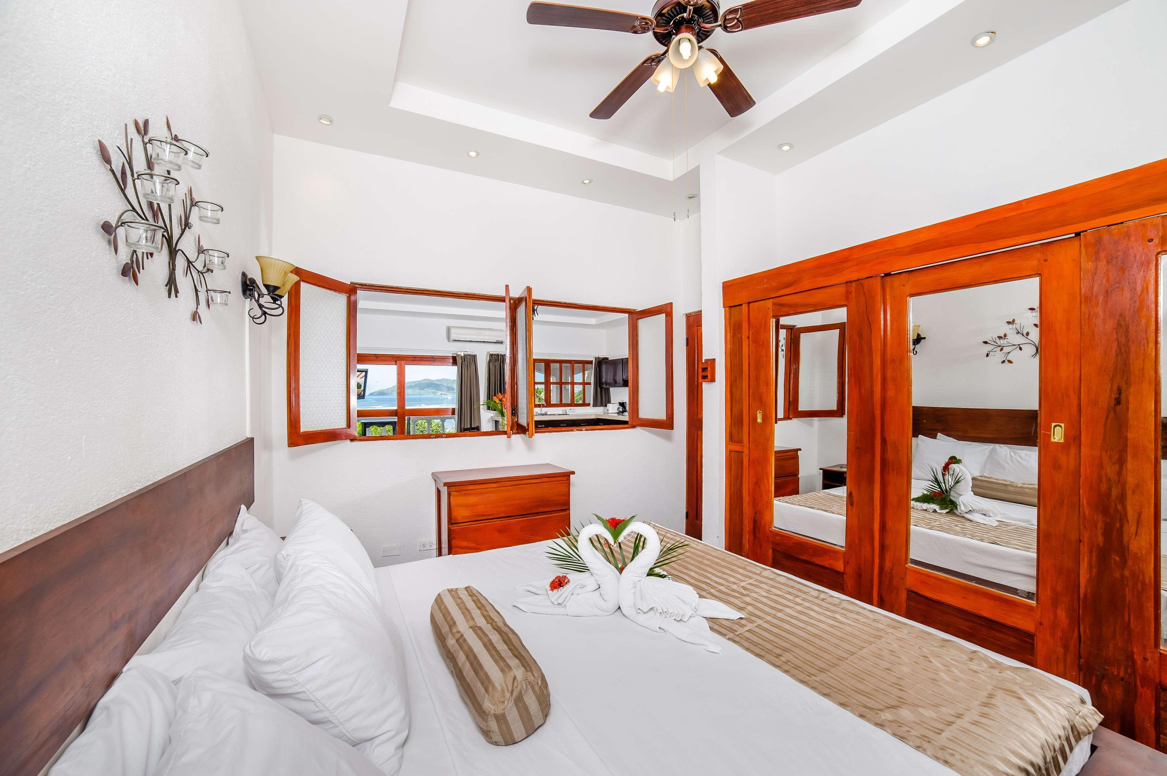Best Western Tamarindo Vista Villas Exterior photo