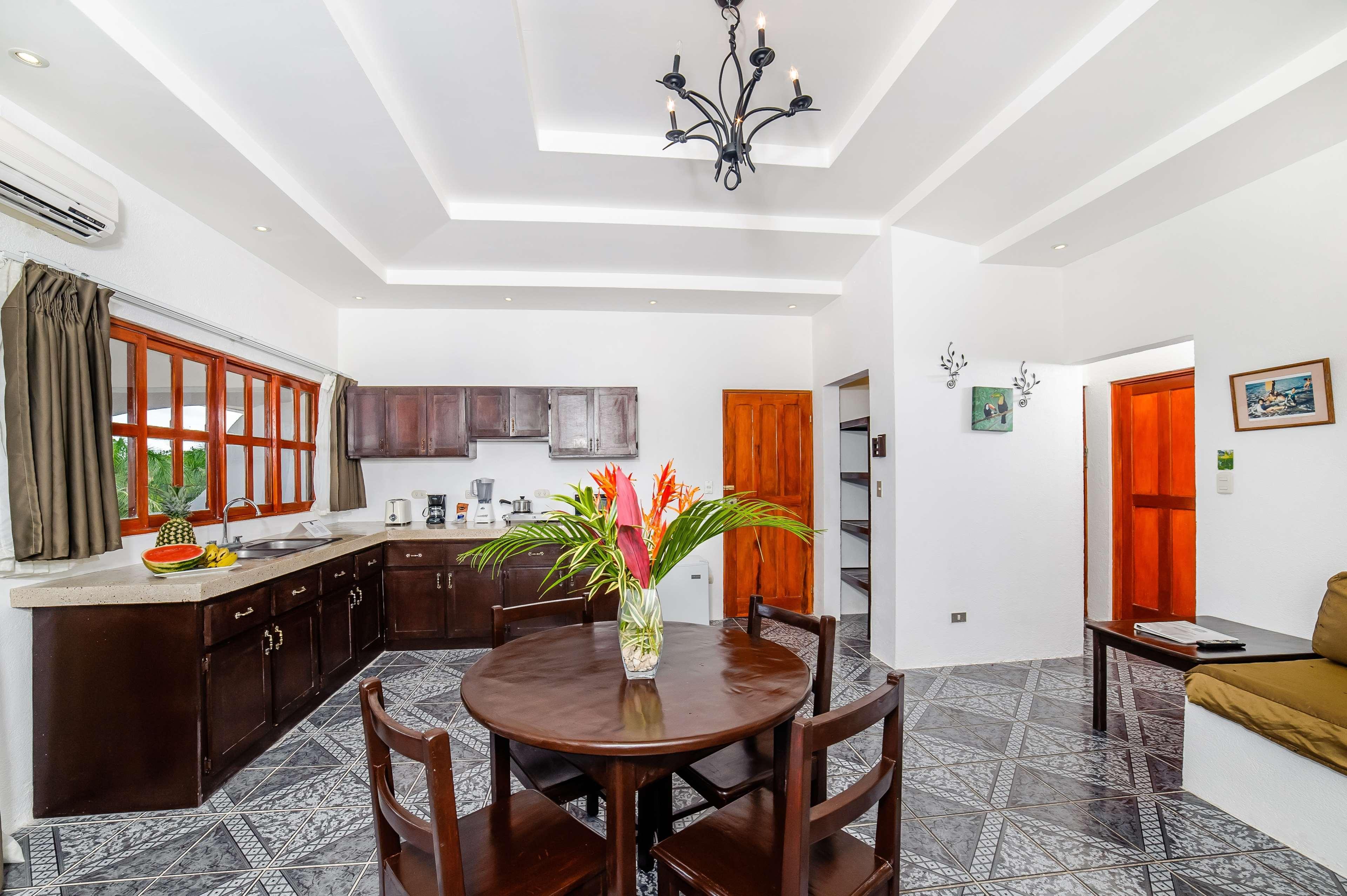 Best Western Tamarindo Vista Villas Exterior photo