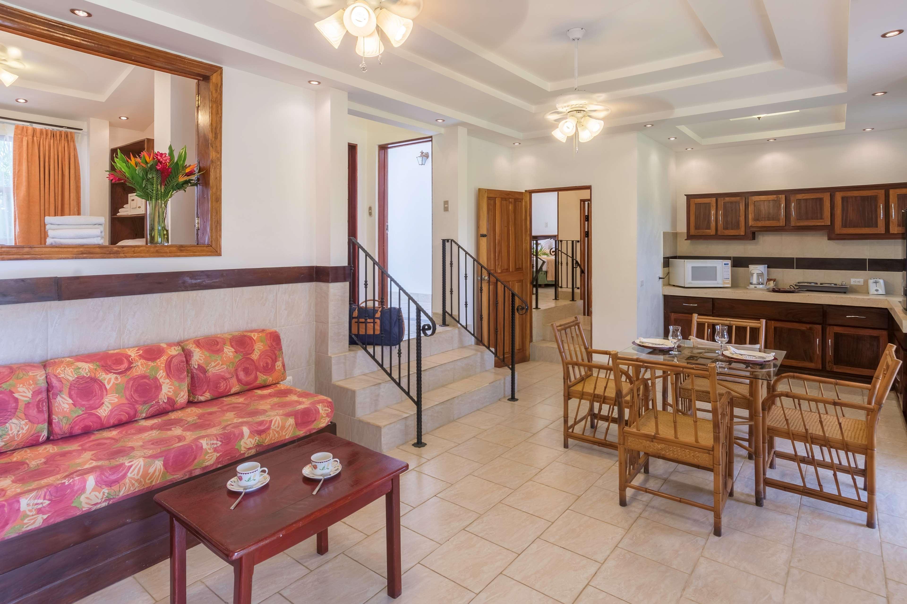 Best Western Tamarindo Vista Villas Exterior photo