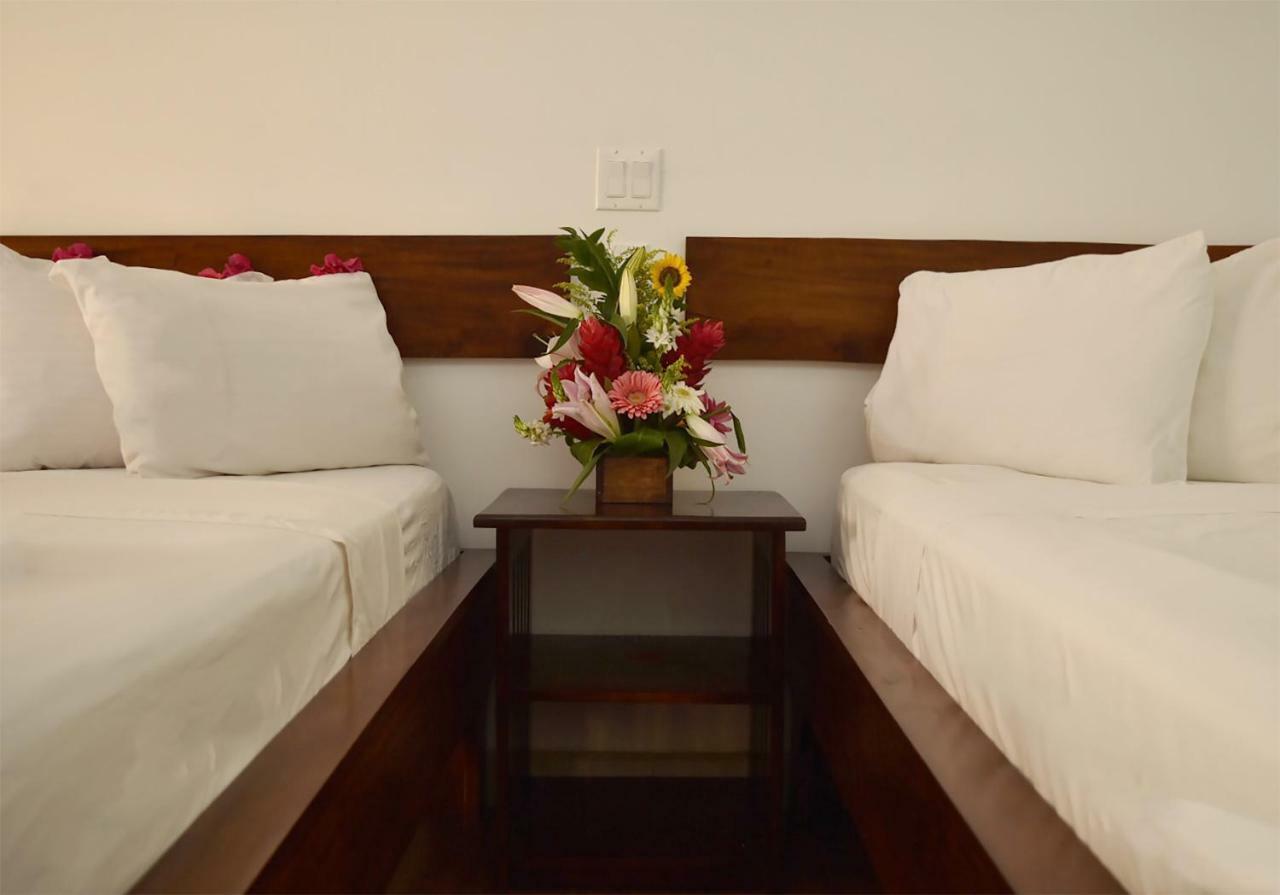 Best Western Tamarindo Vista Villas Exterior photo